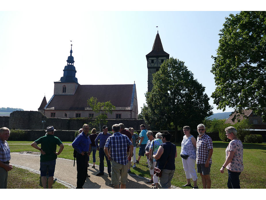 Sankt Crescentius on Tour in Ostheim und auf dem Kreuzberg (Foto: Karl-Franz Thiede)